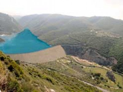 Costruzione della diga mseilha (libano)
