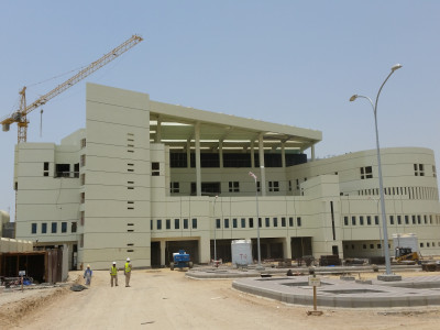 Costruzione dell'ospedale militare di al khoudh (oman)